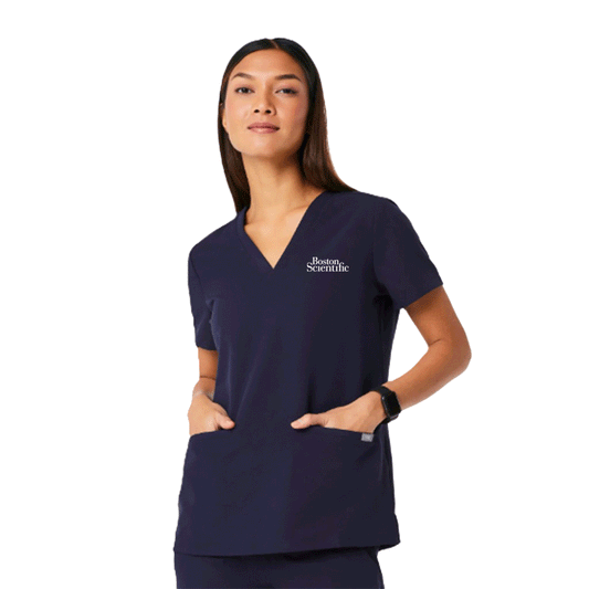 FIGS Women's Navy Casma Three-Pocket Scrub Top